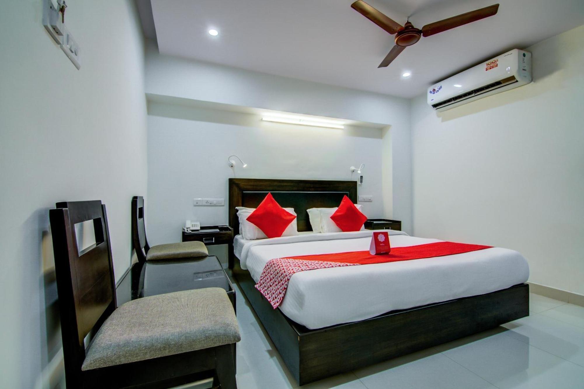 Super Collection O Ramachandra Residency Kurmannapalem Buitenkant foto